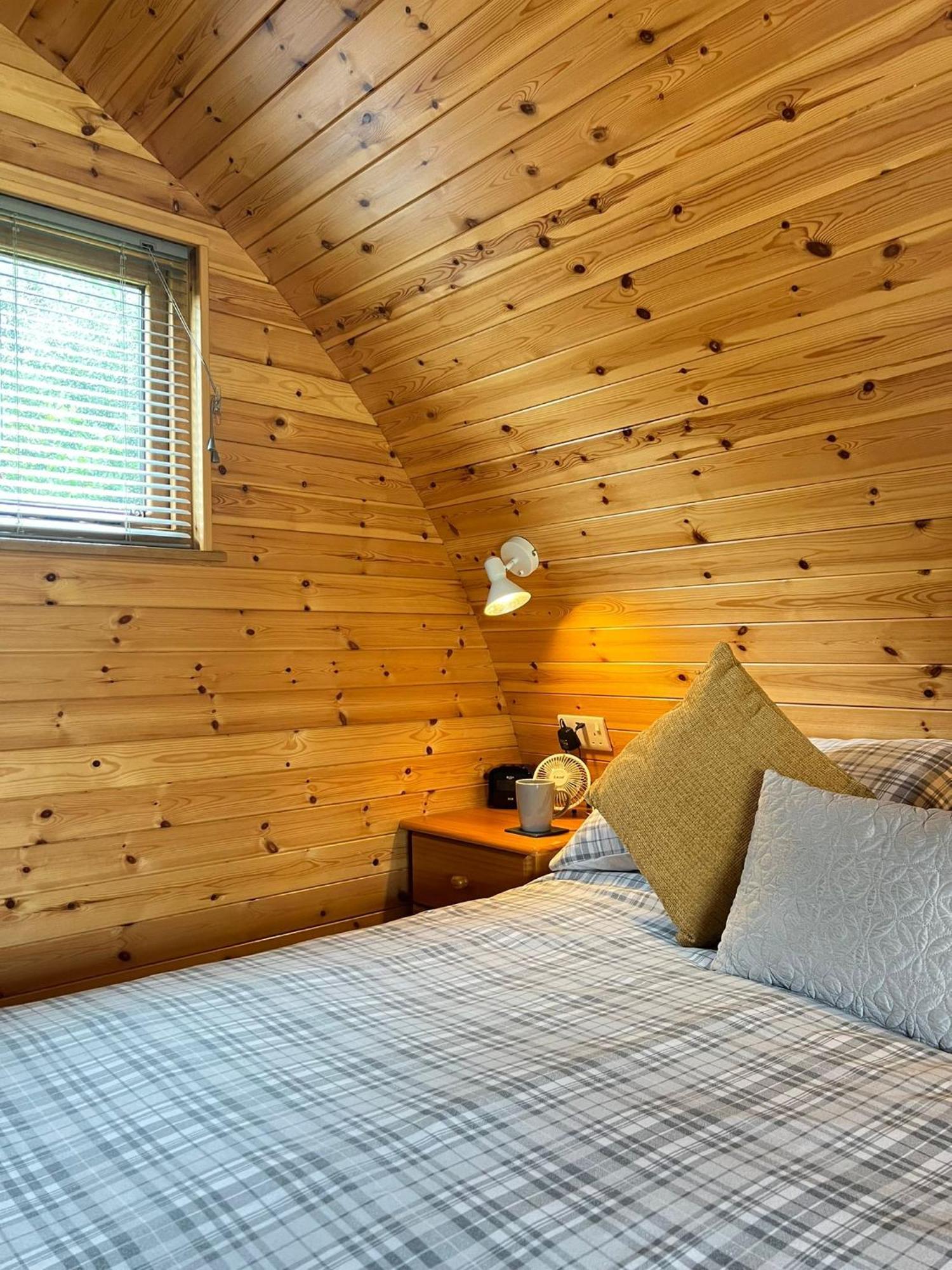 Cosy Cabins At Westfield Farm, Isle Of Wight Yarmouth  Exterior photo
